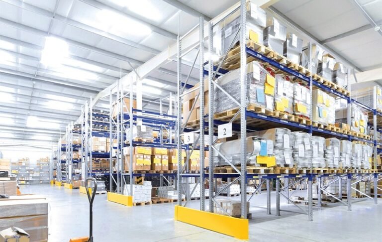 E-Commerce Tumbuh Tinggi, Gudang Bebenah Teknologi